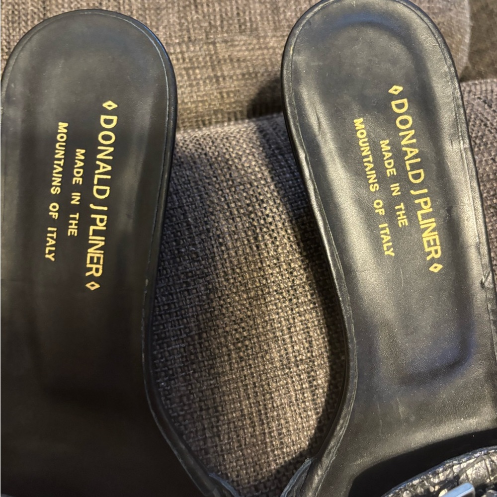 Donald J. Pliner Black Women's Sandals
